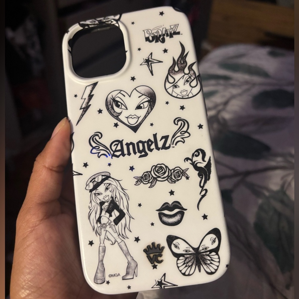 Stylish white and black bratz mag safe compatible charger for iPhone 15